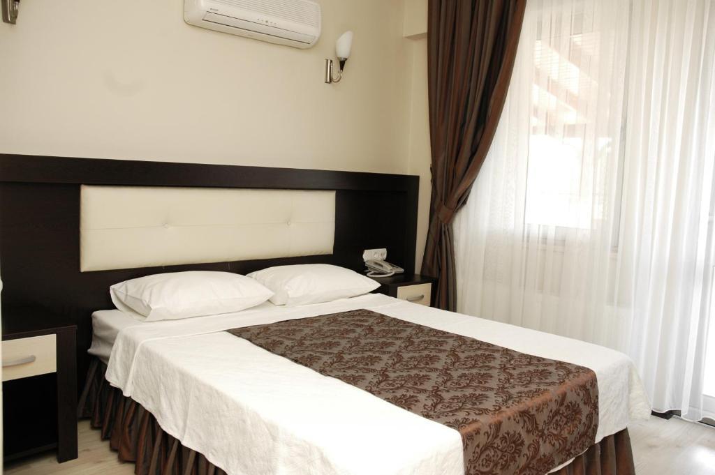 Club Adas Hotel Kavaklıdere Rum bild